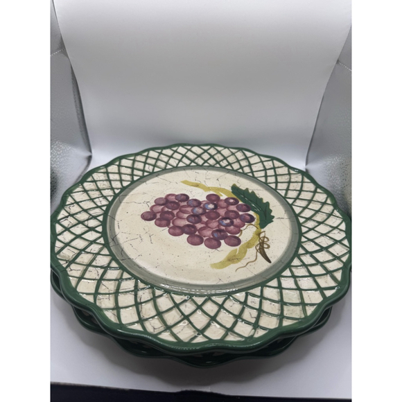Raymond Waites Cornucopia Fruit Lattice
by CERTIFIED INTERNATIONAL Dinner plates - Picture 1 of 3